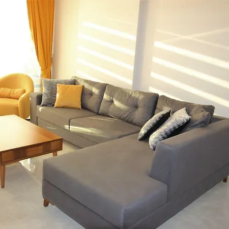 Apartment Konak Tower Apartman *